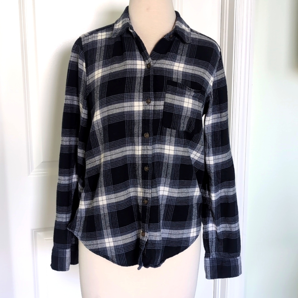 Abercrombie & Fitch Flannel Plaid Classic Button Down Top Navy Blue White size S